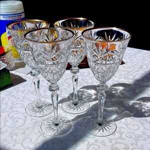 Elegant Crystal Wine Glasses, water goblets  Set of 4 with Golden  Rim 9” tall